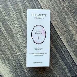 Cosmette Sweet Plum Oil Brightening Facial Care Hydrates Vitamin C NEW